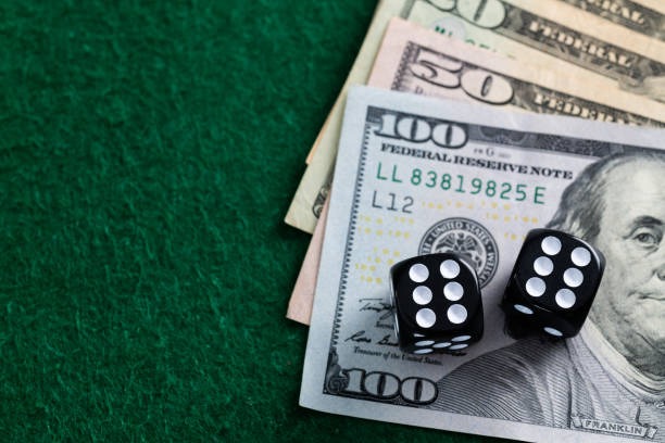 Payment dashboard and slot game selection on casino screen